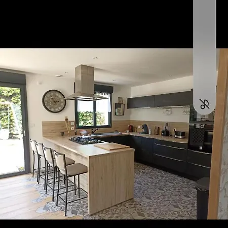 Maison Cocon Δωμάτια σε οικογενειακή κατοικία *