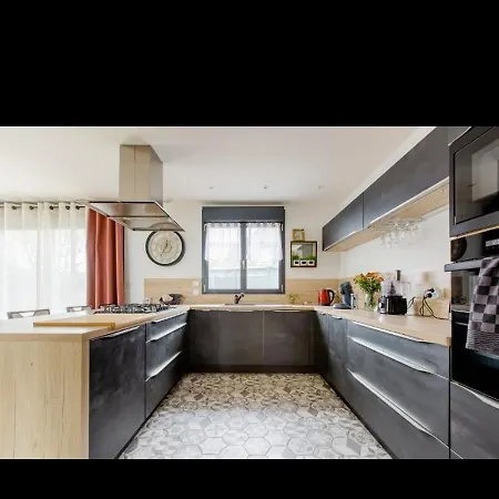 Δωμάτια σε οικογενειακή κατοικία Maison Cocon *